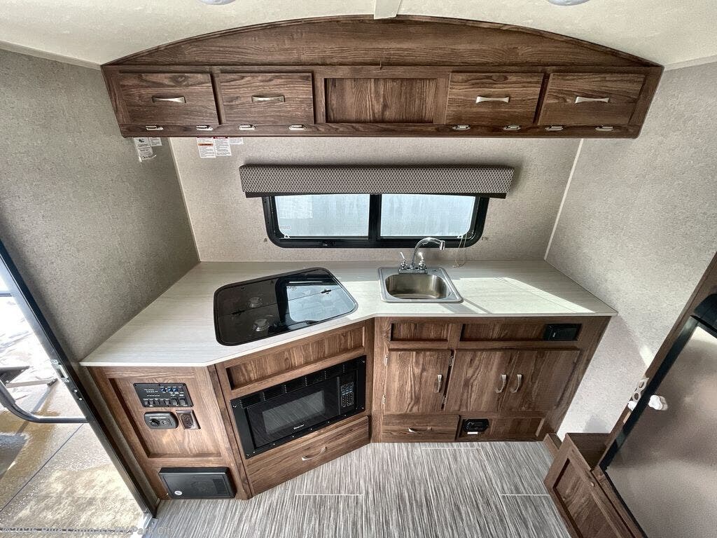 Used 2018 Forest River Rockwood Geo Pro 17RK available in Park City, Kansas