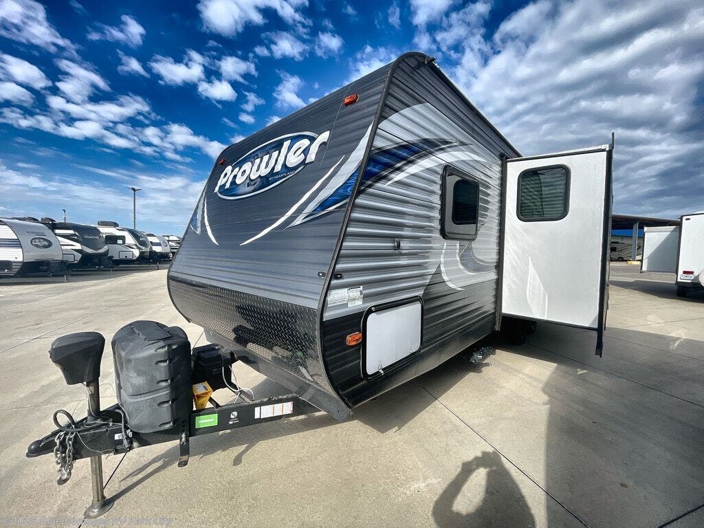 Used 2019 Heartland Prowler Lynx 255 LX available in Park City, Kansas
