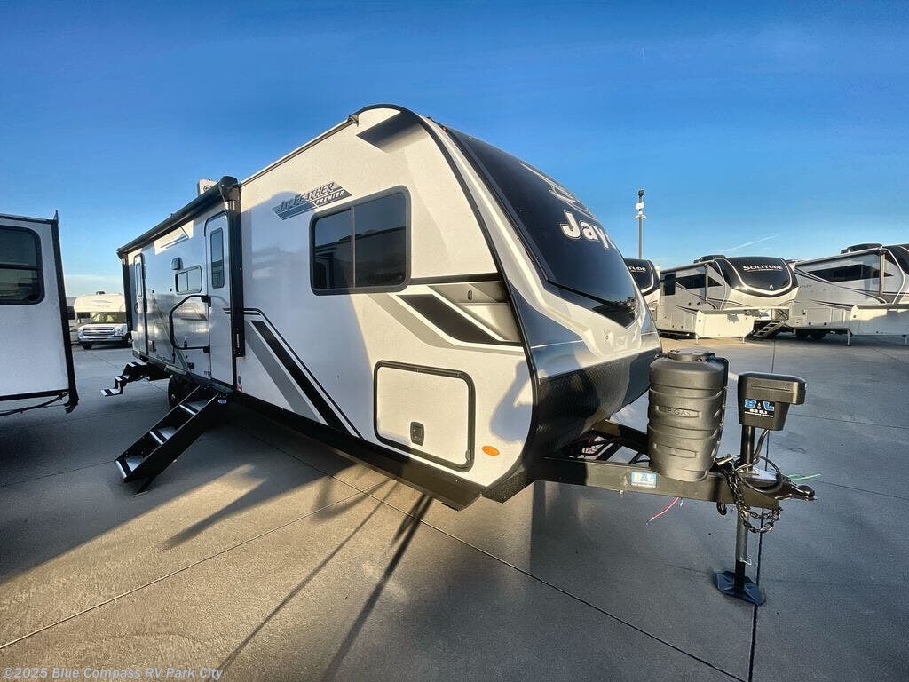New 2026 Jayco Jay Feather 29BHB available in Park City, Kansas