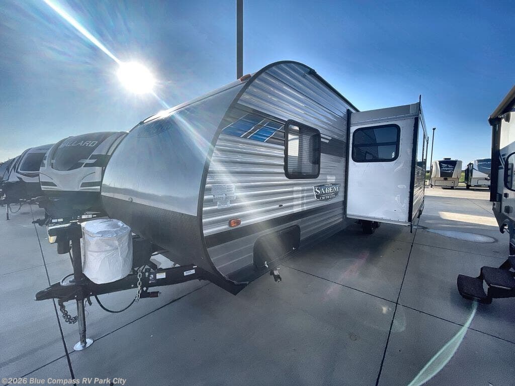 Used 2021 Forest River Salem Cruise Lite 282QBXL available in Park City, Kansas