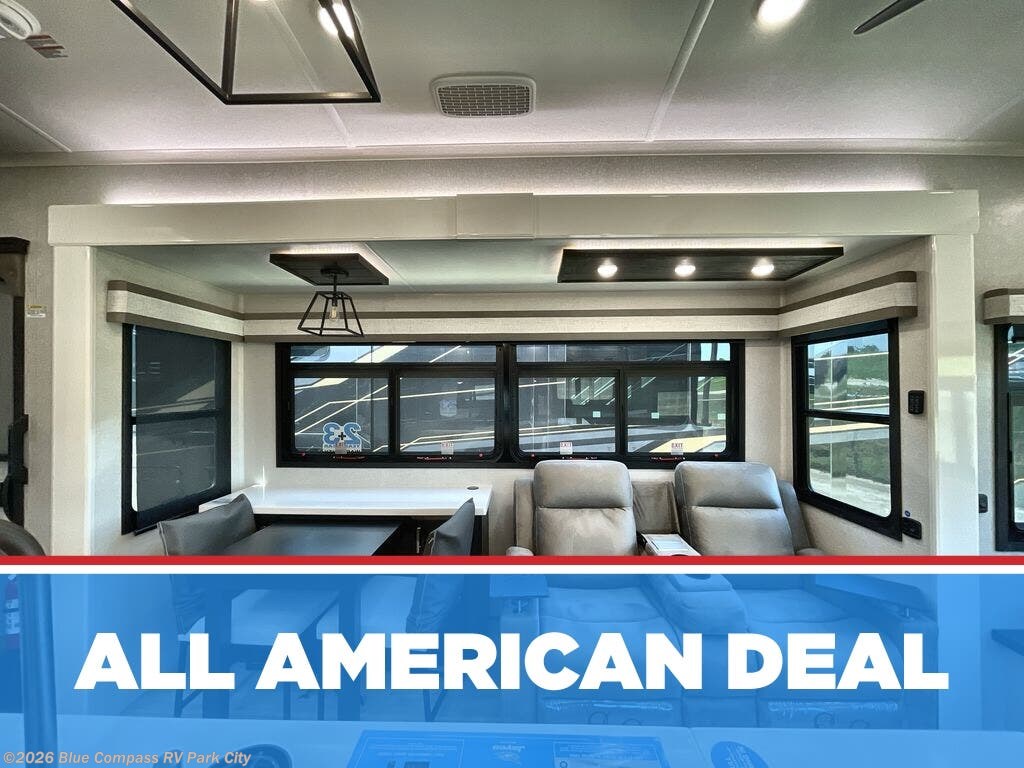New 2026 Jayco Pinnacle 32RLTS available in Park City, Kansas