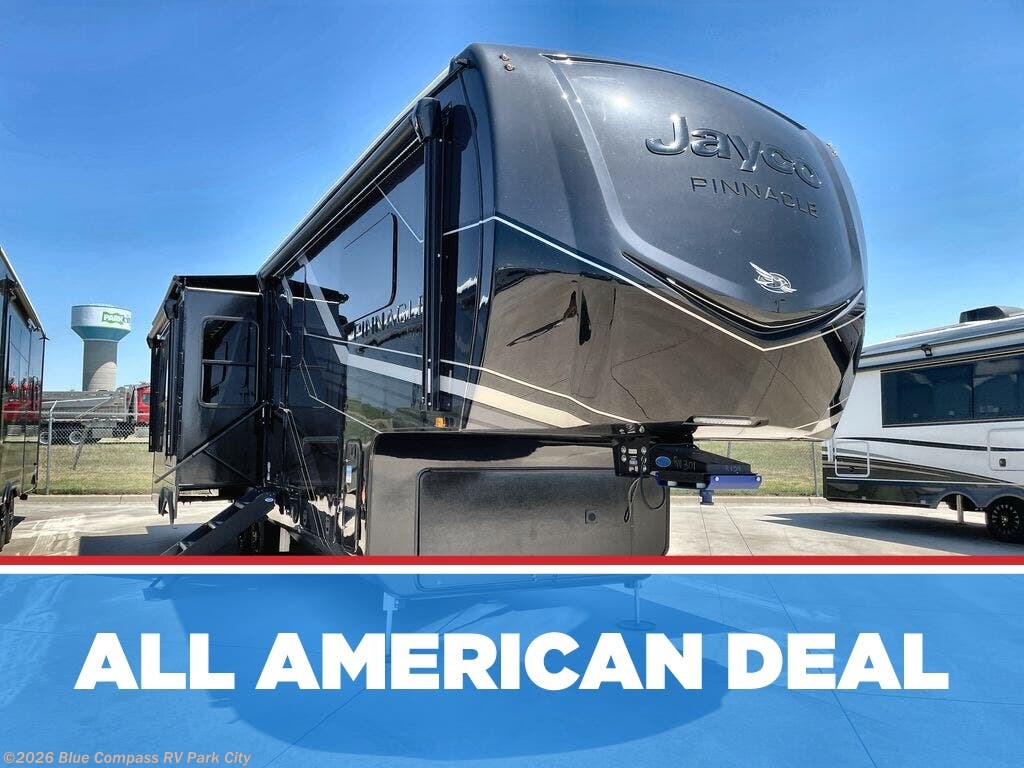 New 2026 Jayco Pinnacle 32RLTS available in Park City, Kansas