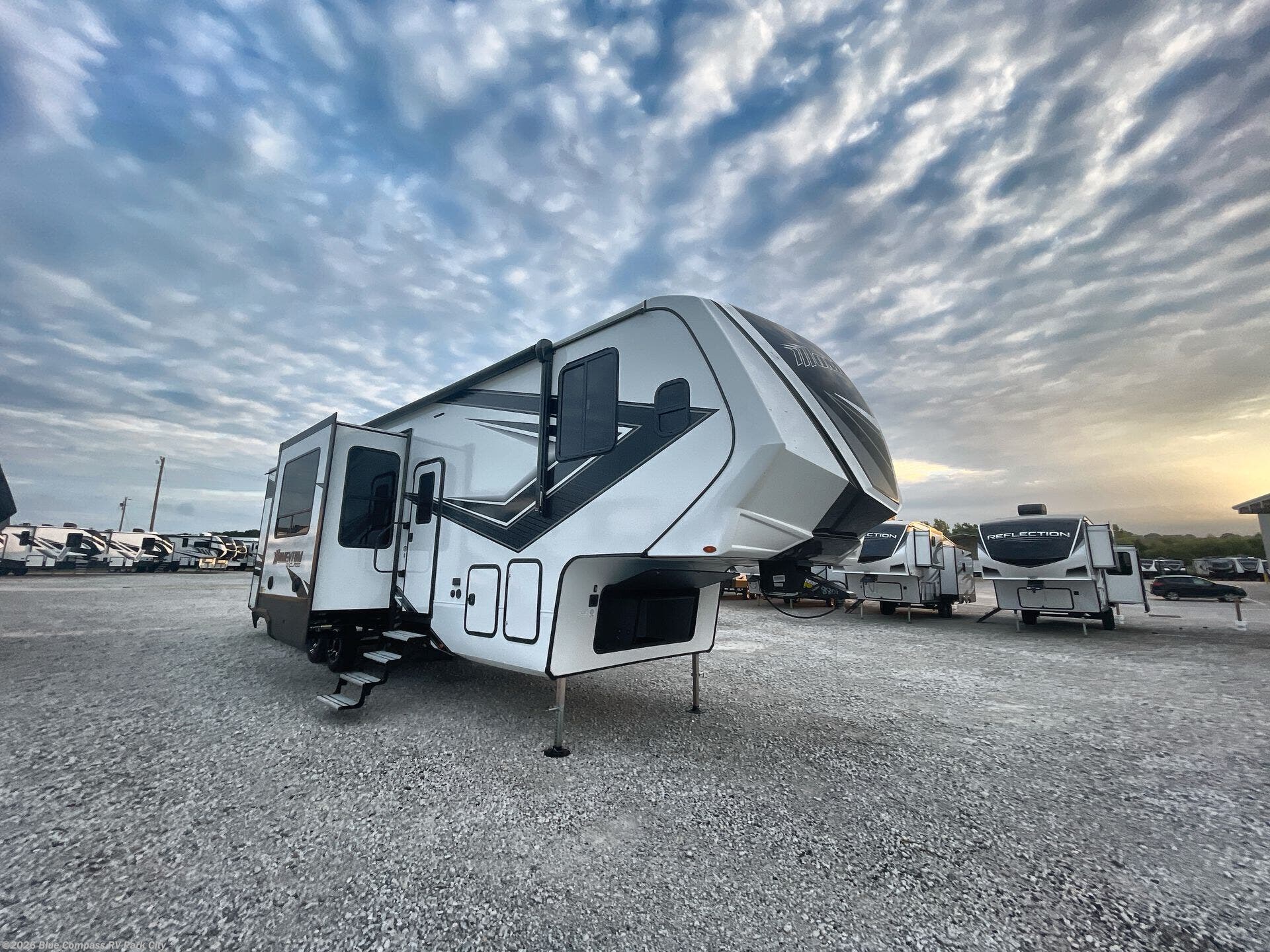 New 2026 Grand Design Momentum G-Class 350G available in Park City, Kansas