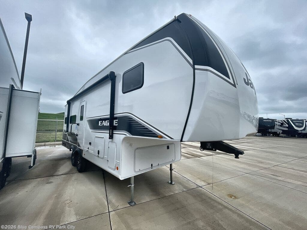 New 2026 Jayco Eagle SLE 24MLE available in Park City, Kansas