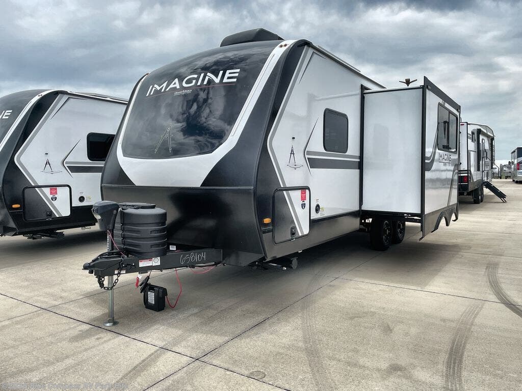 New 2026 Grand Design Imagine 2470BH available in Park City, Kansas