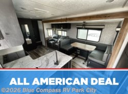 Used 2023 Coachmen Freedom Express Ultra Lite 294BHDS available in Park City, Kansas