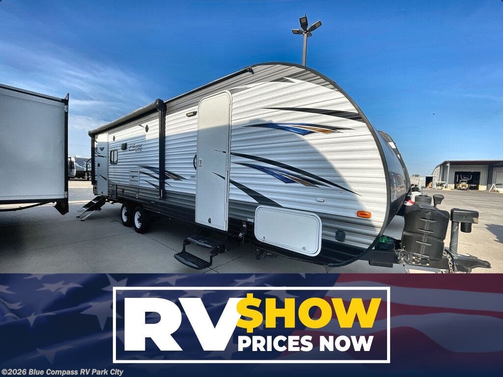 Used 2018 Forest River Salem Cruise Lite 254RLXL available in Park City, Kansas