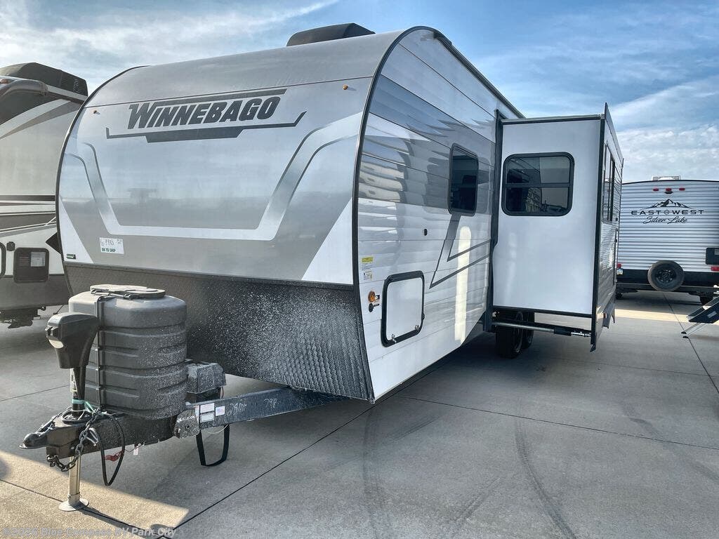 Used 2025 Winnebago Access 25ML available in Park City, Kansas