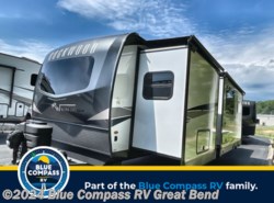 New 2024 Forest River Rockwood Ultra Lite 2911BS available in Great Bend, Kansas