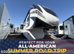 New 2025 Grand Design Solitude 390RK available in Great Bend, Kansas