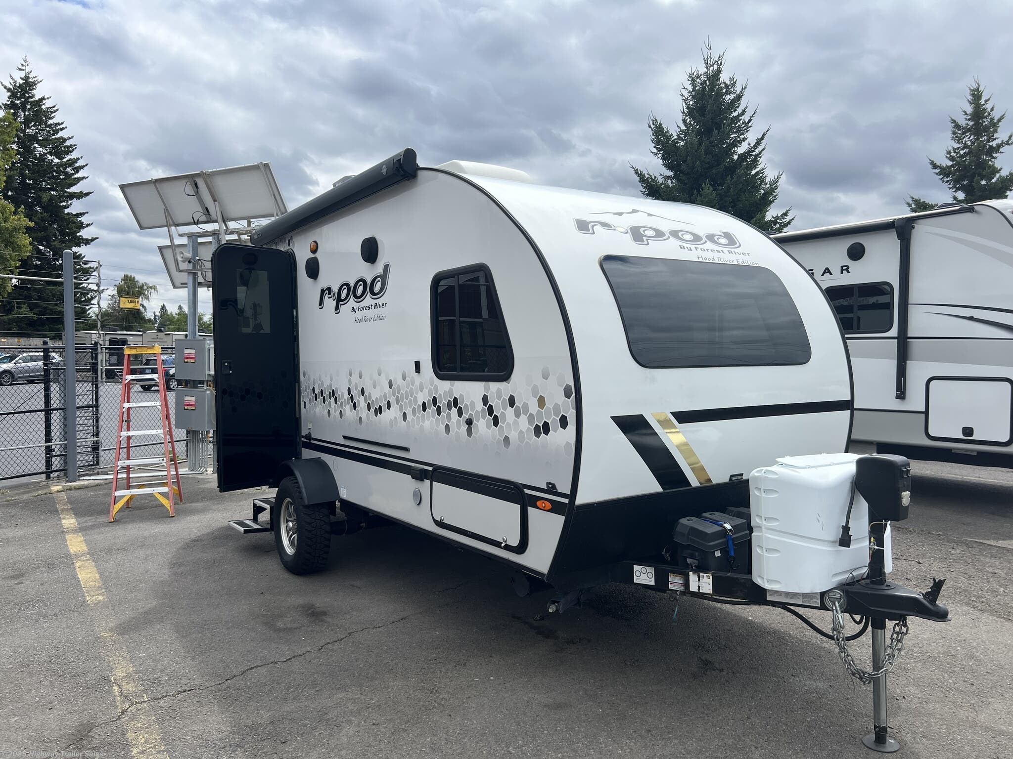 Used 2021 Forest River R-Pod RP-179 available in Salem, Oregon