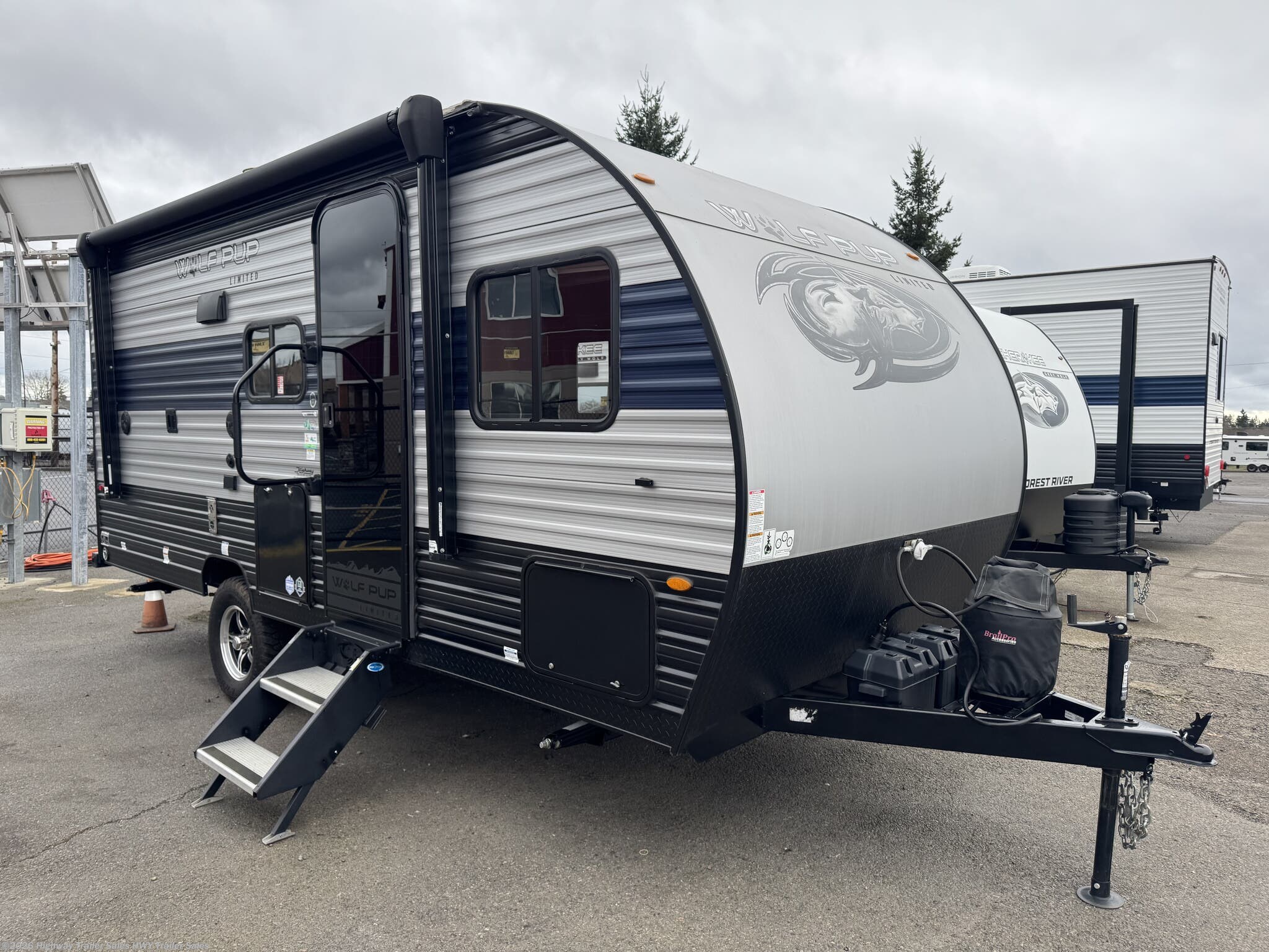 Used 2022 Forest River Cherokee Wolf Pup 16BHS available in Salem, Oregon