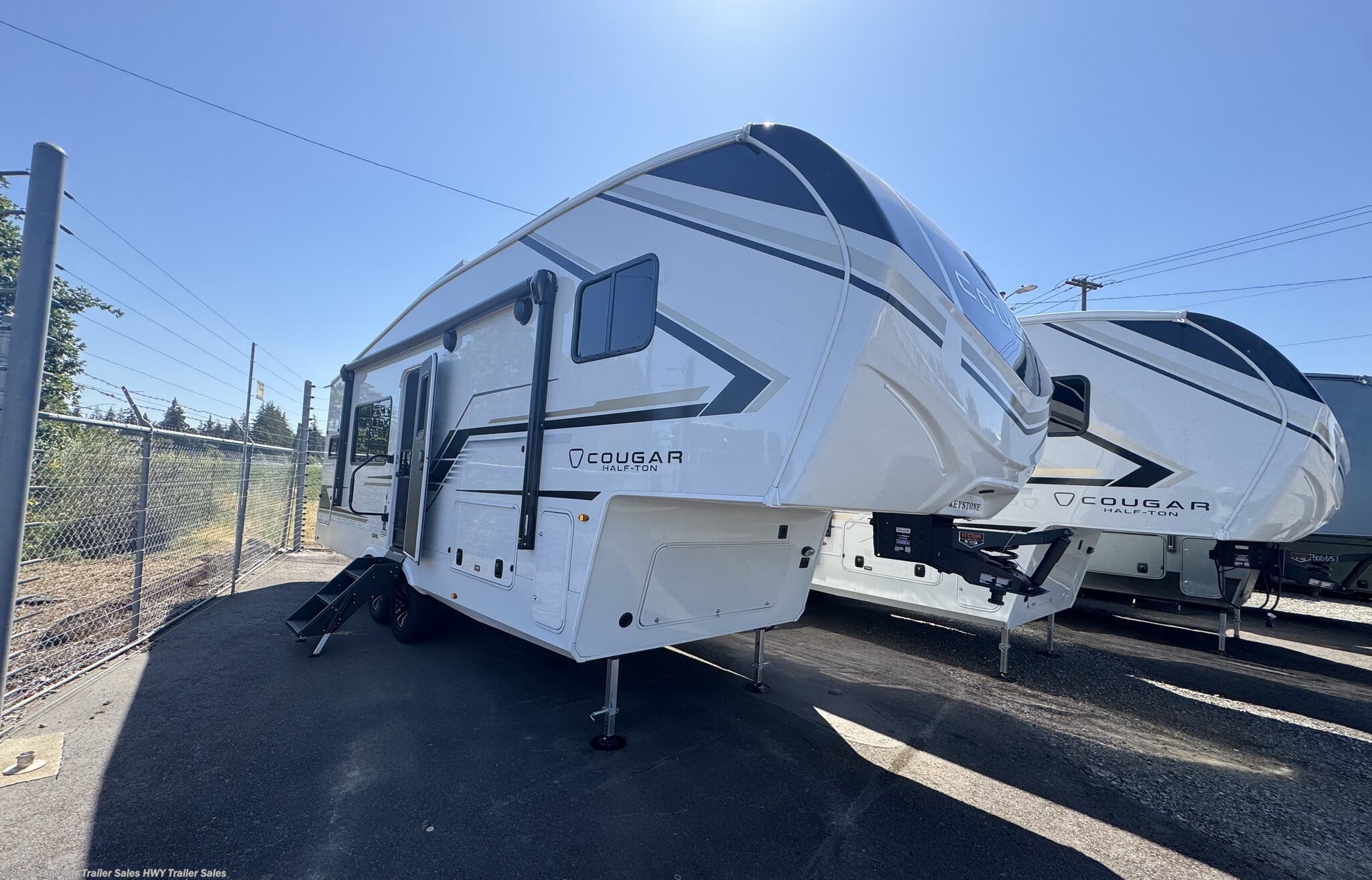 New 2026 Keystone Cougar Half-Ton 23MLE available in Salem, Oregon