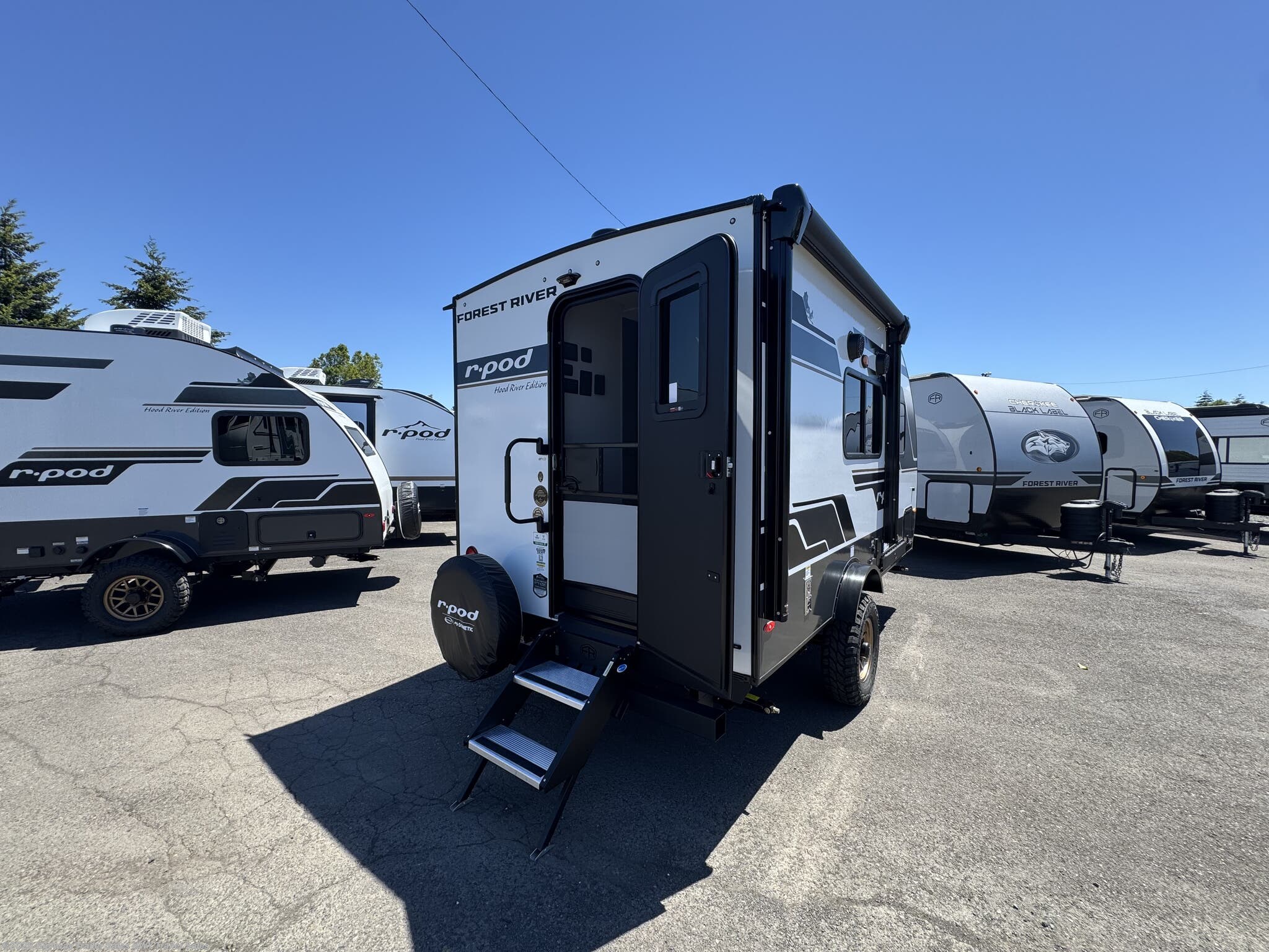 New 2027 Forest River R-Pod RP-153 available in Salem, Oregon