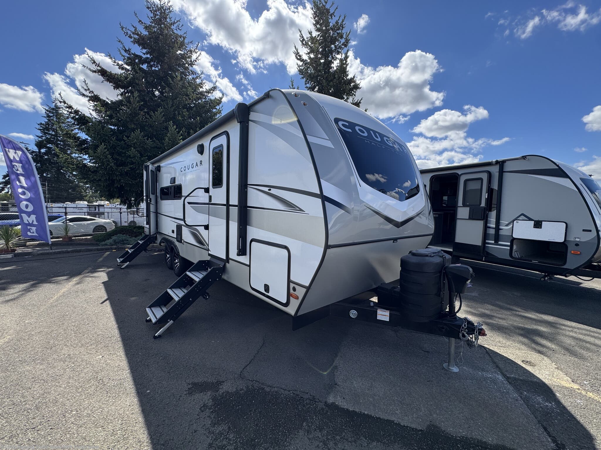Used 2024 Keystone Cougar Half-Ton 25RDSWE available in Salem, Oregon