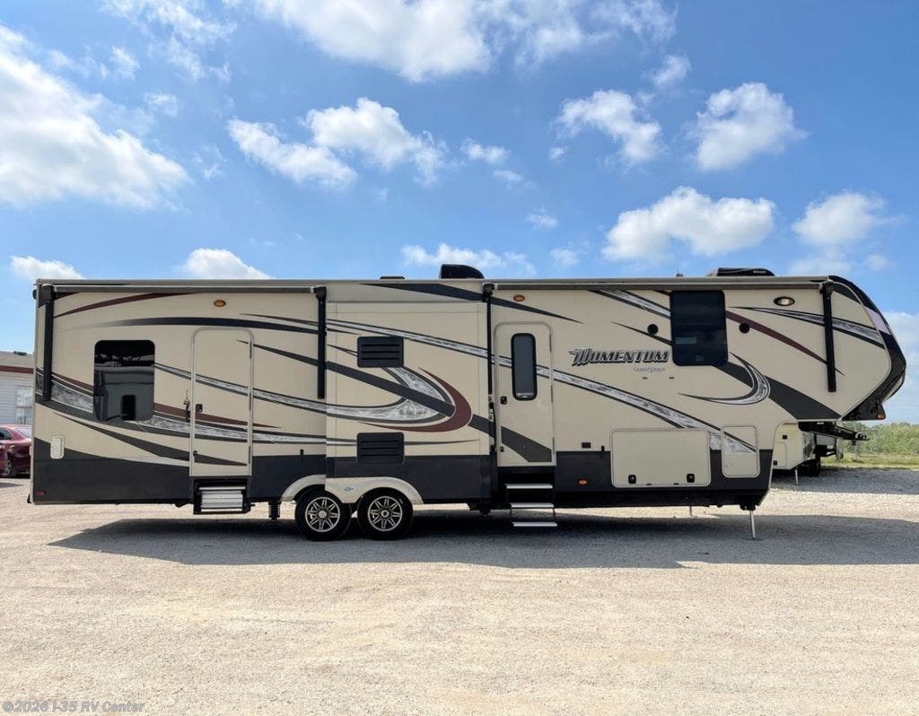 2014 Grand Design Momentum 355TH RV for Sale in Denton, TX 76207 | ATH4023  | RVUSA.com Classifieds