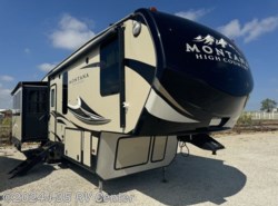 Used 2017 Keystone Montana High Country 310RE available in Denton, Texas