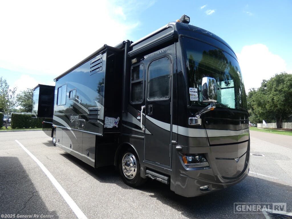 Used 2008 Fleetwood Discovery 40X available in Winter Garden, Florida