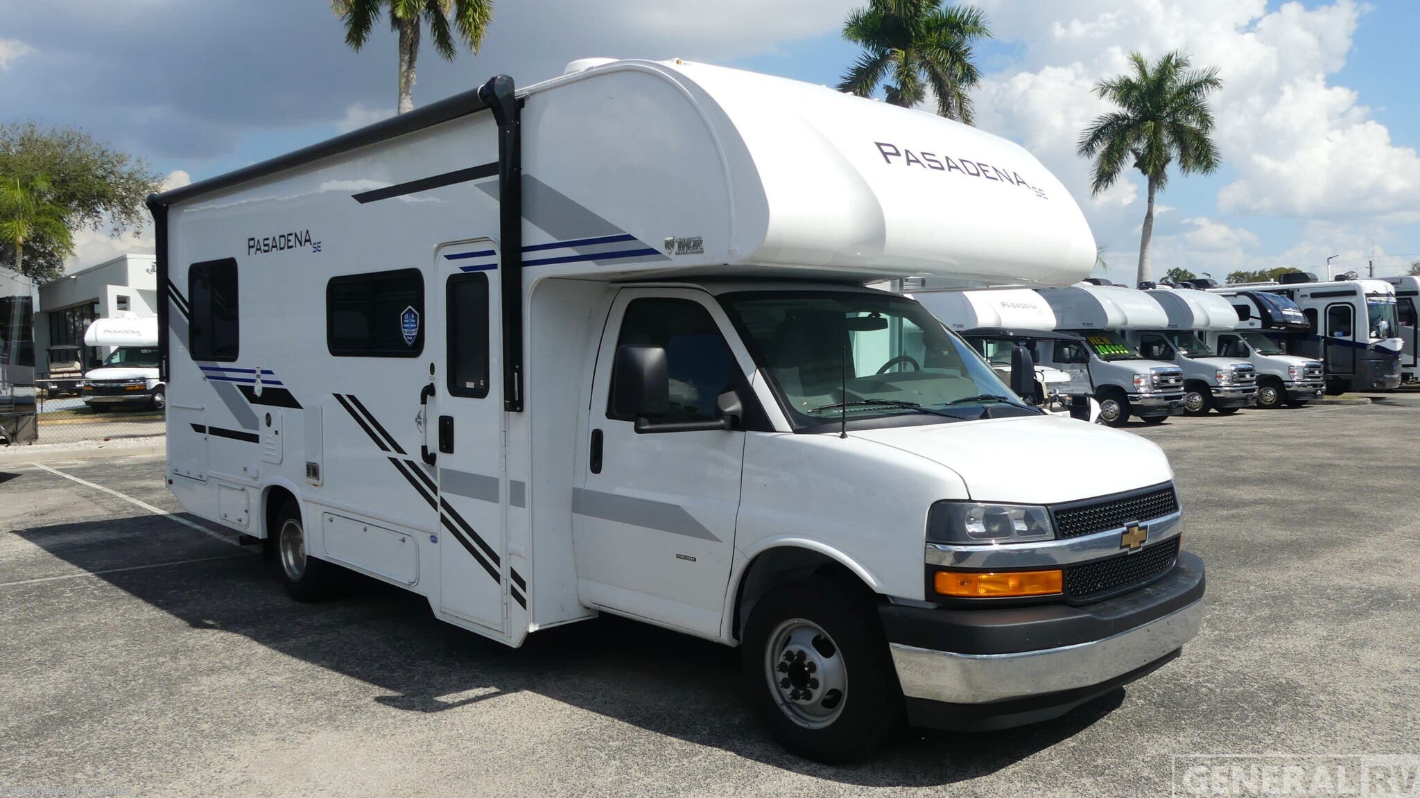 New 2026 Thor Motor Coach Pasadena SZ25 available in Winter Garden, Florida