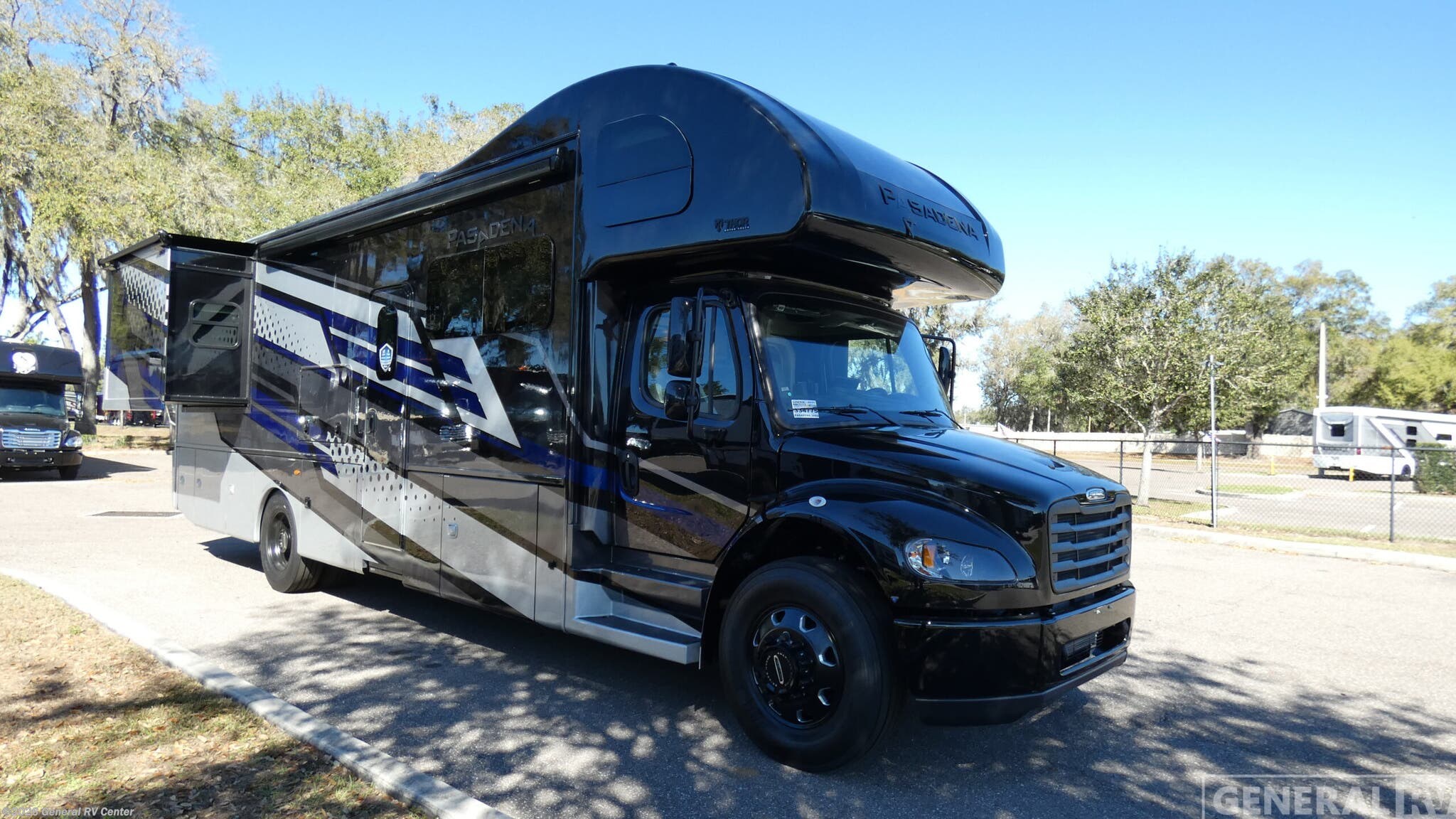 New 2026 Thor Motor Coach Pasadena 34XG available in Winter Garden, Florida