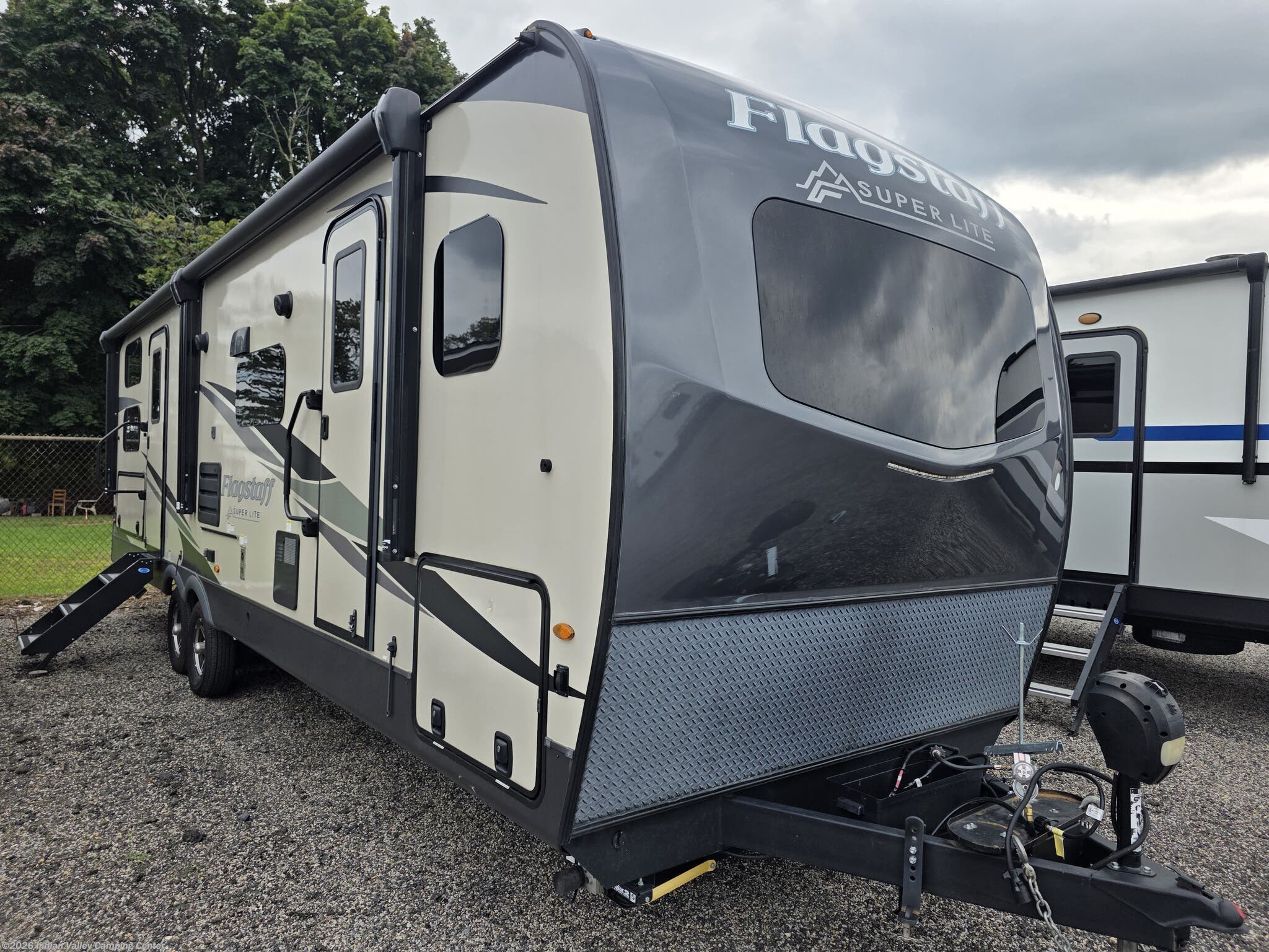 Used 2023 Forest River Flagstaff Super Lite 27BHWS available in Souderton, Pennsylvania