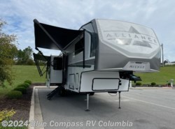 New 2025 Alliance RV Avenue 32RLS available in Lexington, South Carolina