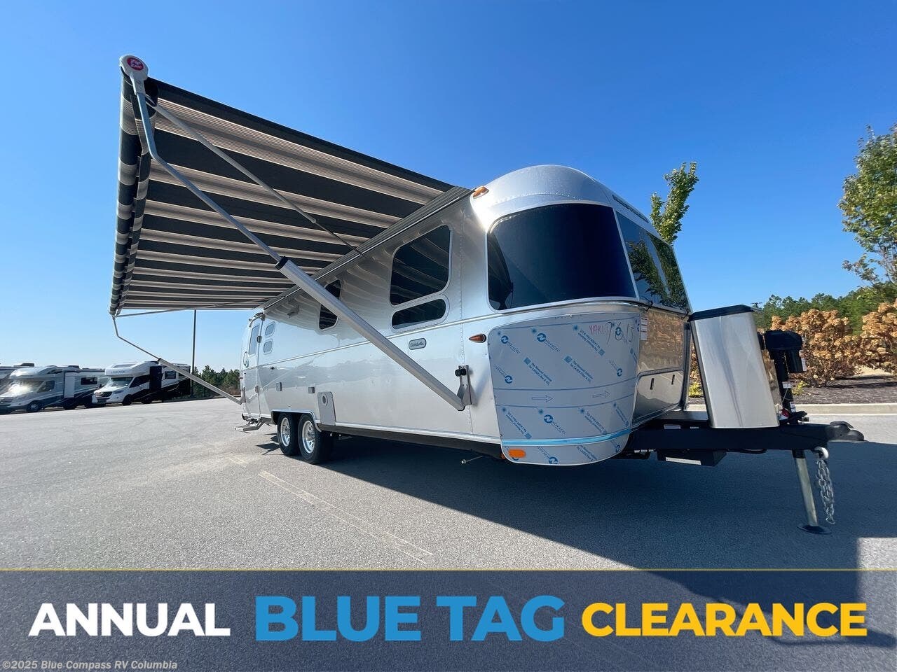 New 2026 Airstream Globetrotter 27FB available in Lexington, South Carolina