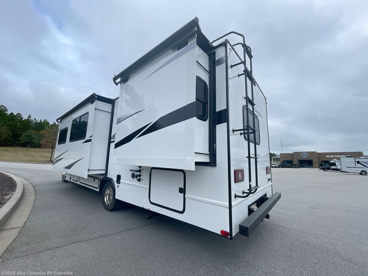 New 2026 East to West Entrada 2950OK available in Lexington, South Carolina