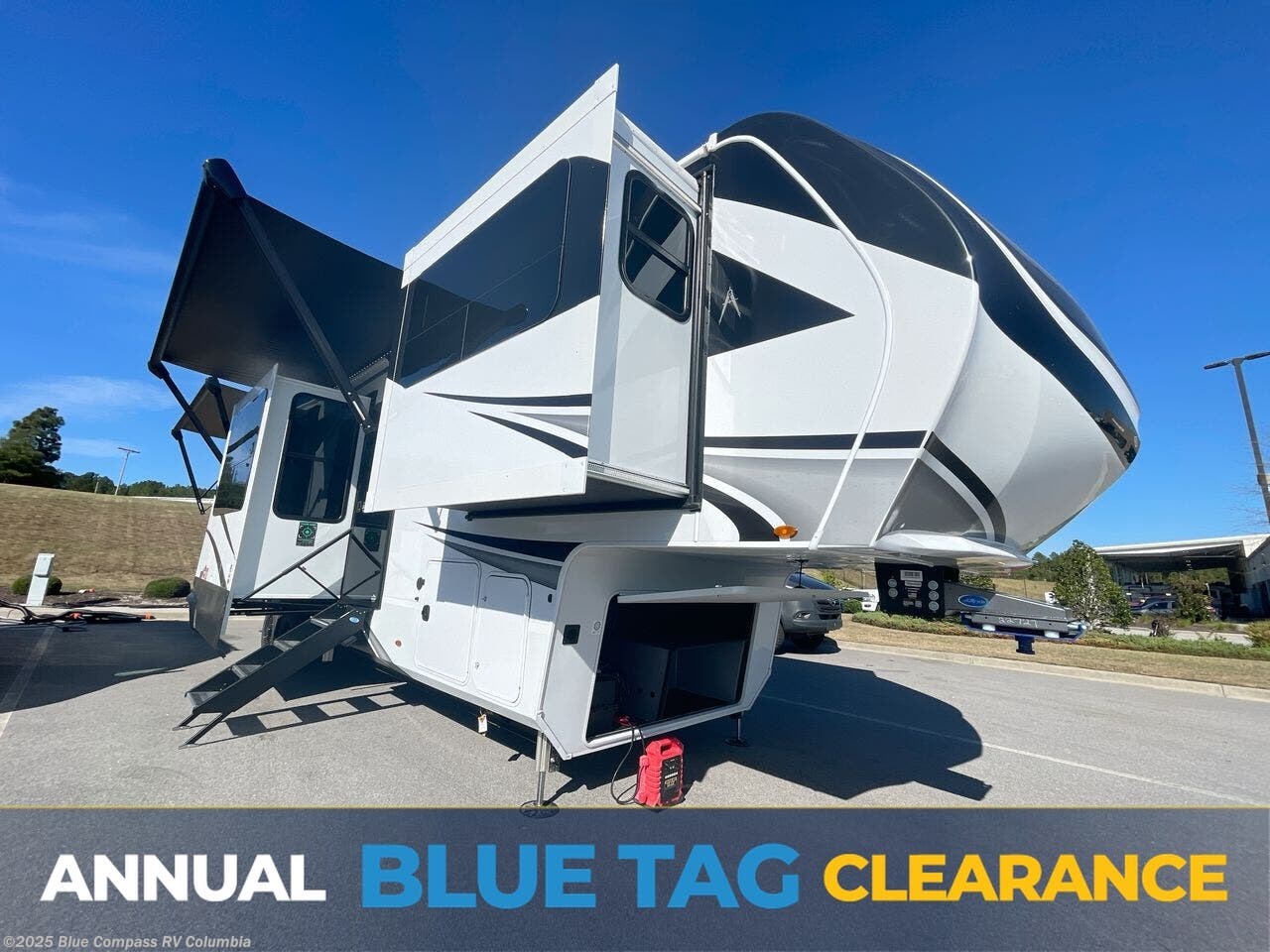 New 2026 Grand Design Solitude 380FL available in Lexington, South Carolina