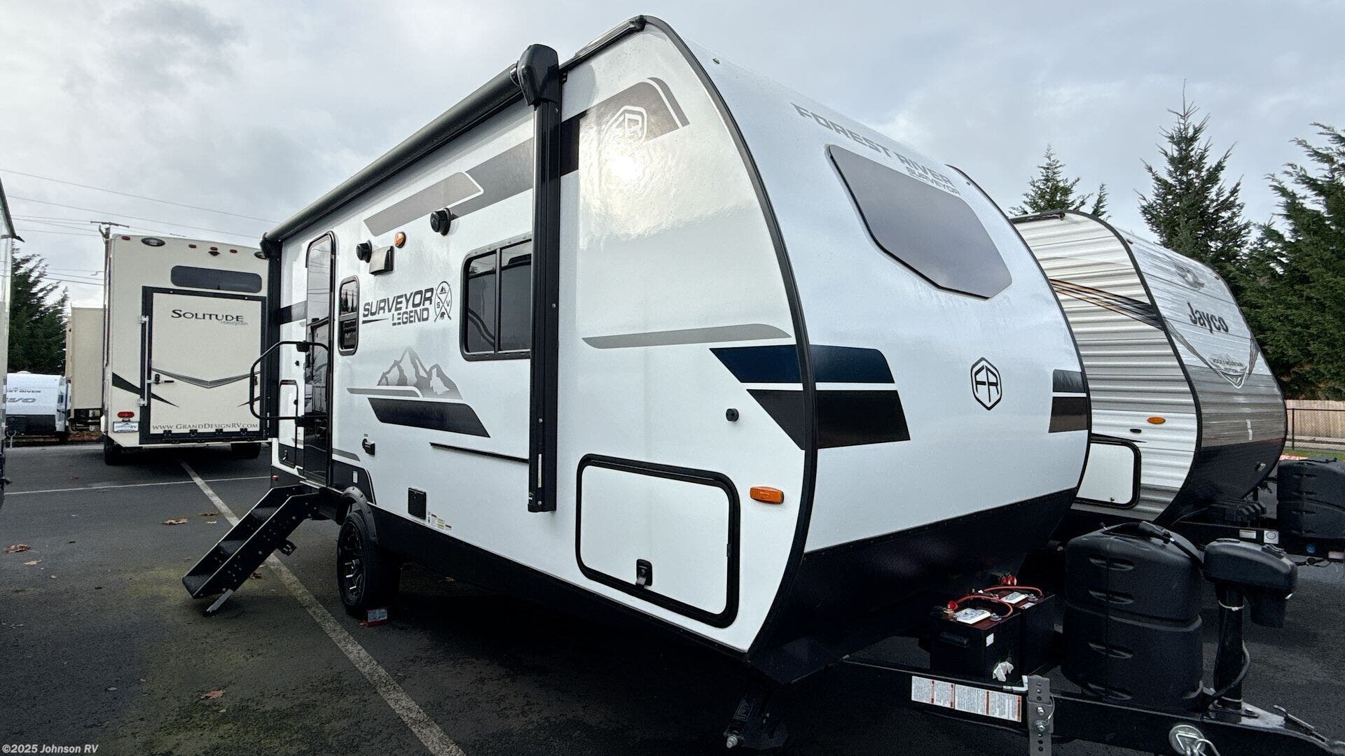 Used 2025 Forest River Surveyor Legend 19RBLE available in Sandy, Oregon