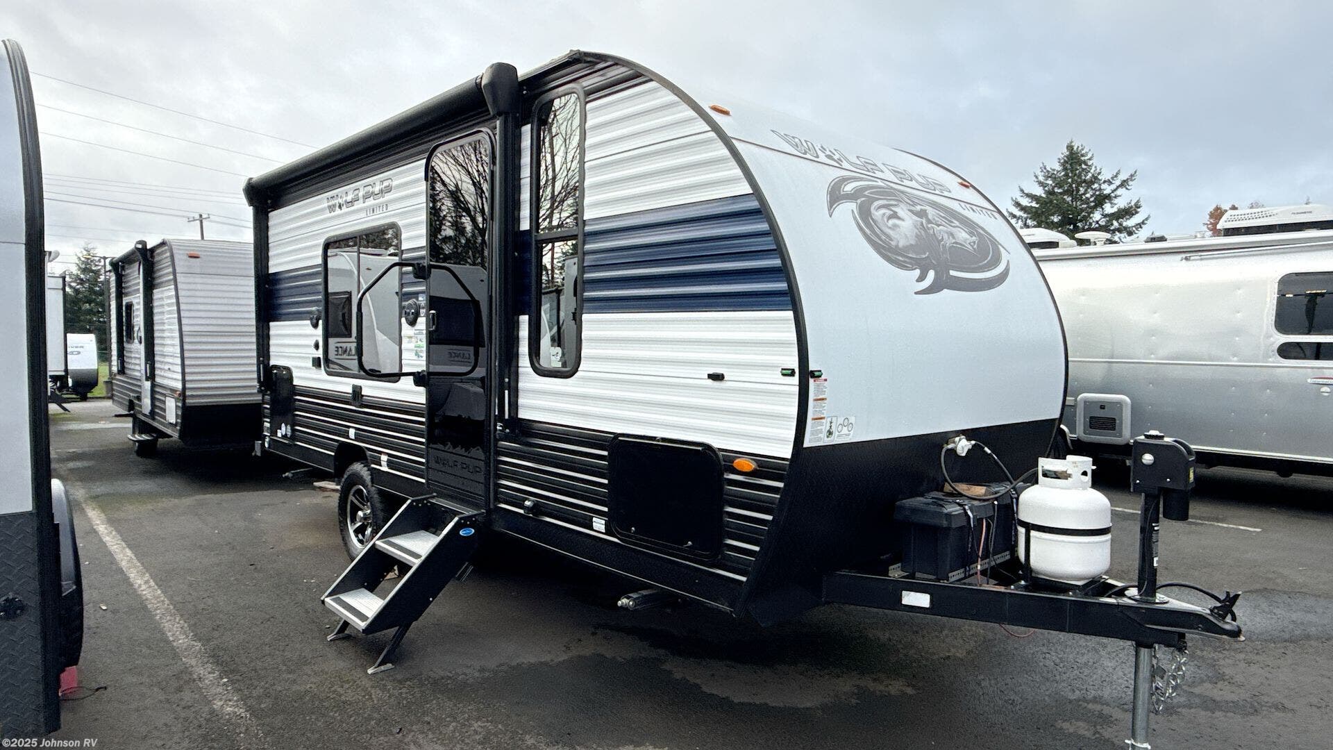 Used 2023 Forest River Cherokee Wolf Pup 16FQ available in Sandy, Oregon