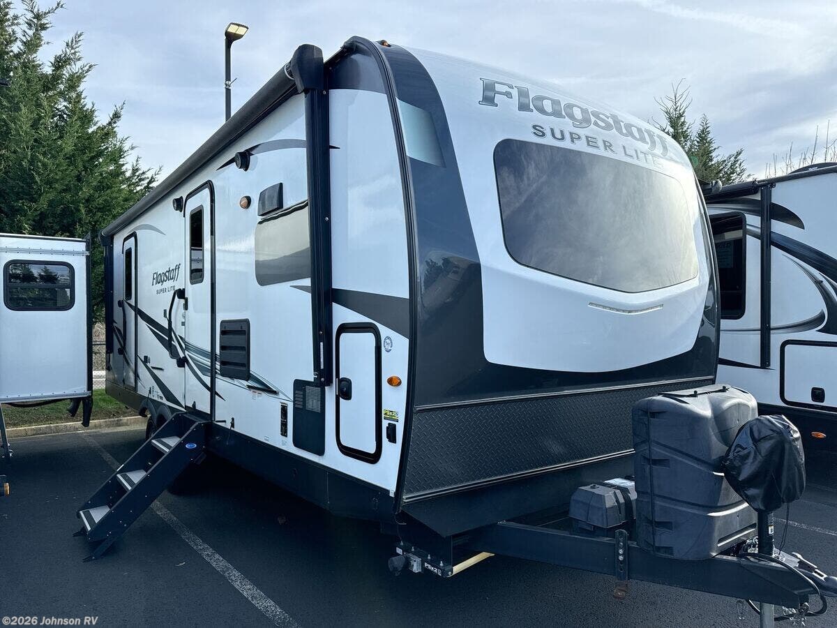 Used 2021 Forest River Flagstaff Super Lite 26FKBS available in Sandy, Oregon