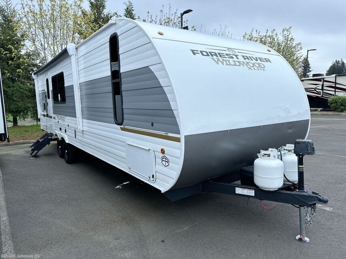 Used 2025 Forest River Wildwood X-Lite 26ICE available in Sandy, Oregon