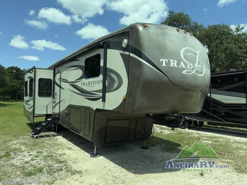 Used 2015 DRV Tradition 380RES available in Boerne, Texas
