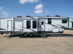 New 2023 Shasta Phoenix 373MBRB available in Kennedale, Texas