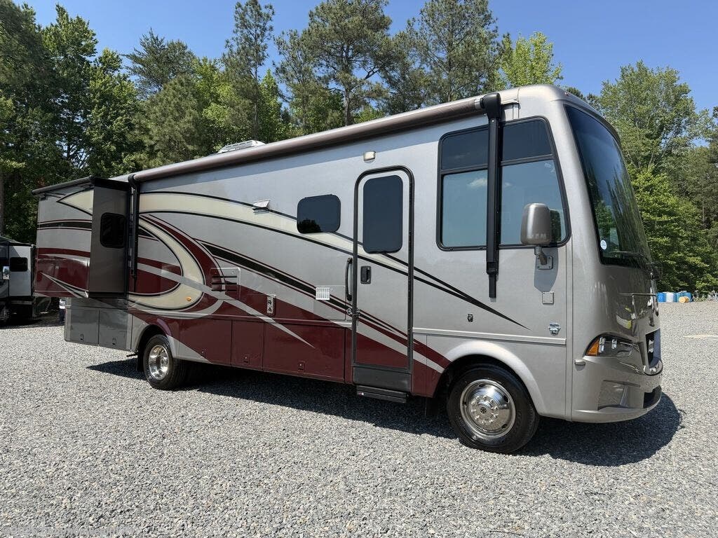 Used 2020 Newmar Bay Star Sport 3008 available in Ashland, Virginia