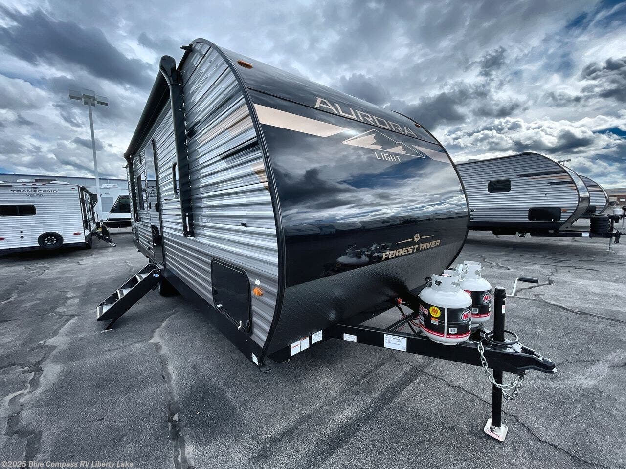 New 2025 Forest River Aurora Light 26BH available in Liberty Lake, Washington