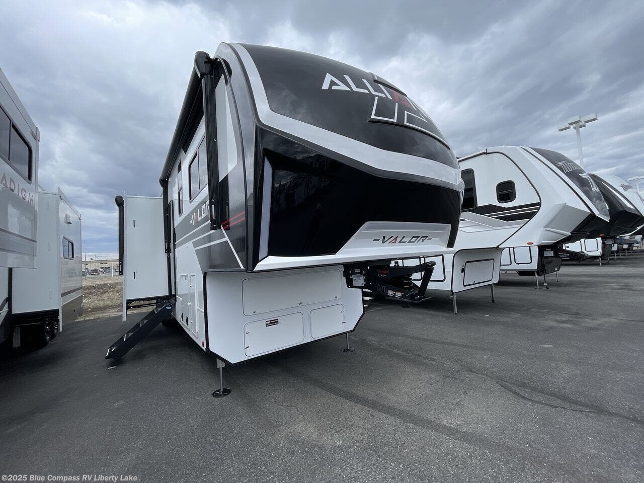 New 2026 Alliance RV Valor 44V14 available in Liberty Lake, Washington