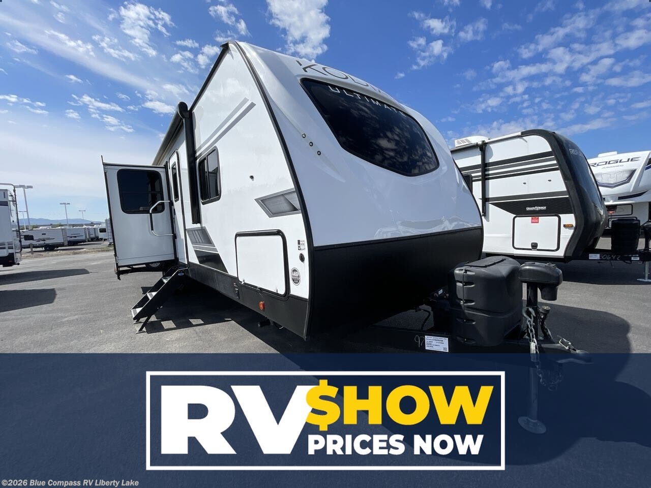 Used 2022 Dutchmen Kodiak Ultimate 3301BHSL available in Liberty Lake, Washington