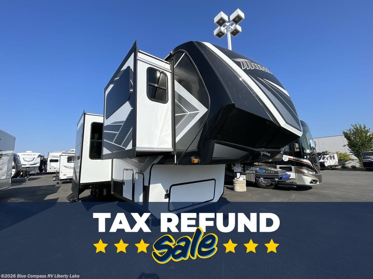 Used 2022 Grand Design Momentum 376THS available in Liberty Lake, Washington