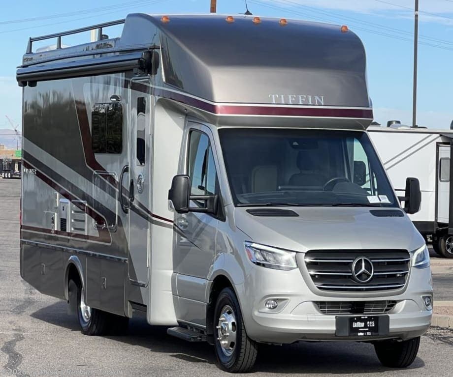 Used 2024 Tiffin Wayfarer 25RW available in Tucson, Arizona