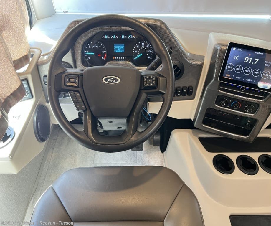 Used 2025 Thor Motor Coach Windsport 29L available in Tucson, Arizona