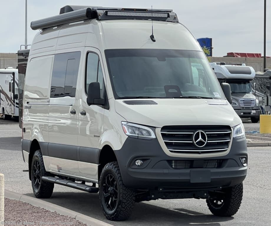 New 2027 Entegra Coach Launch 19YG available in Tucson, Arizona