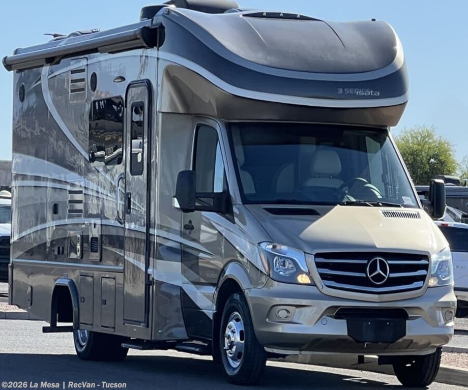 Used 2019 Dynamax Corp  ISATA 24FWM available in Tucson, Arizona