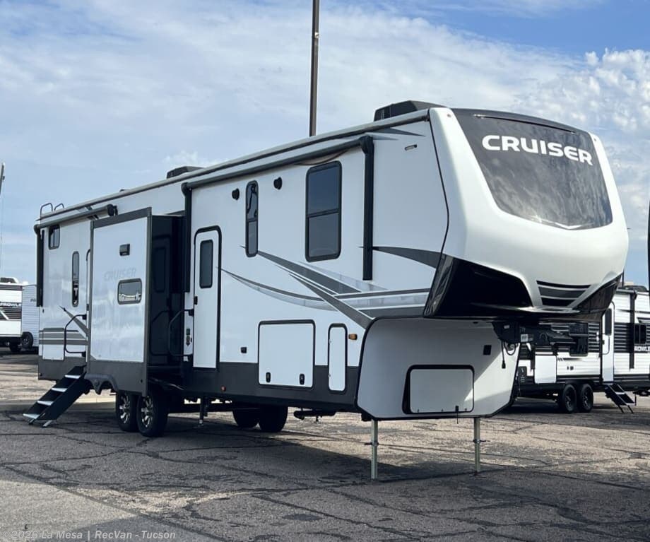 Used 2022 Keystone  CRUISER 3851BL available in Tucson, Arizona