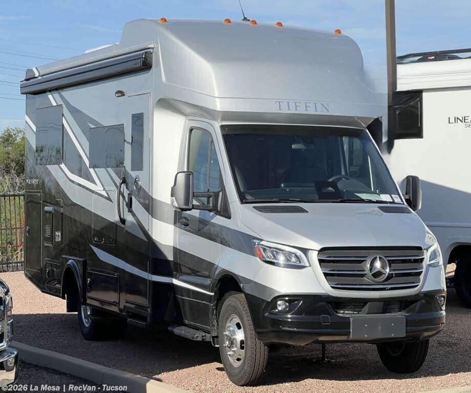 New 2027 Tiffin Wayfarer 25XLW available in Tucson, Arizona