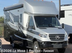 New 2027 Tiffin Wayfarer 25XLW available in Tucson, Arizona