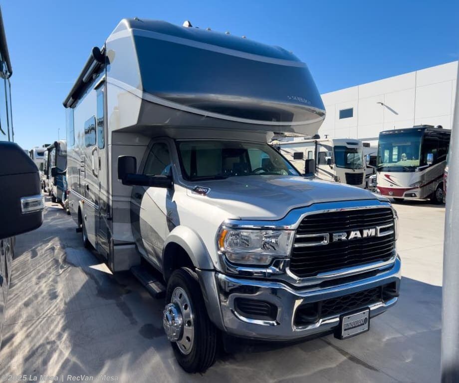 Used 2021 Dynamax Corp  ISATA 5 28SS 4X4 available in Mesa, Arizona