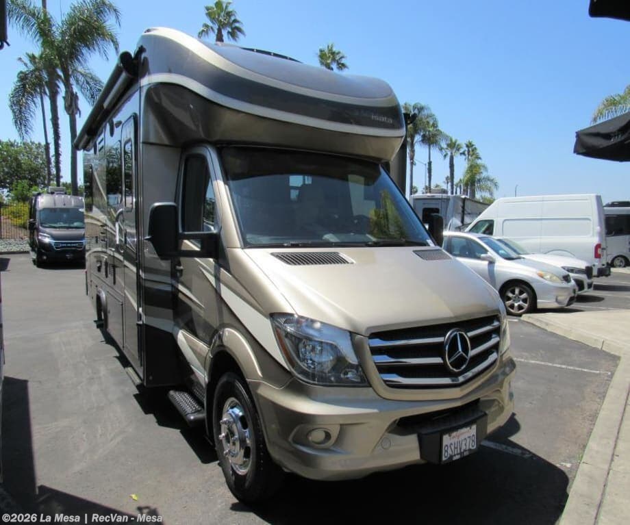 Used 2020 Dynamax Corp  ISATA 3 24RW available in Mesa, Arizona