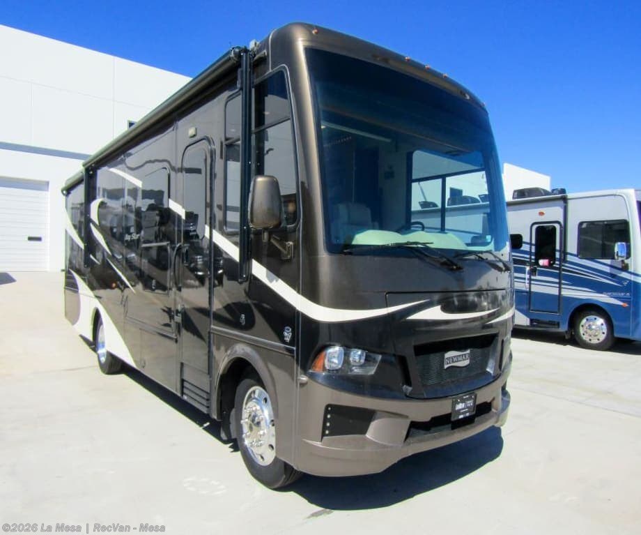 Used 2018 Newmar Bay Star 3113 available in Mesa, Arizona